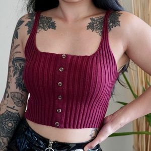Ribbed maroon crop top